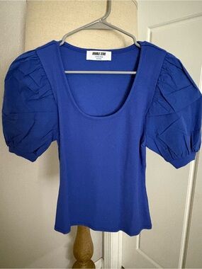 NWOT DOUBLE ZERO Royal Blue Scoop Neck Puff Sleeve Top